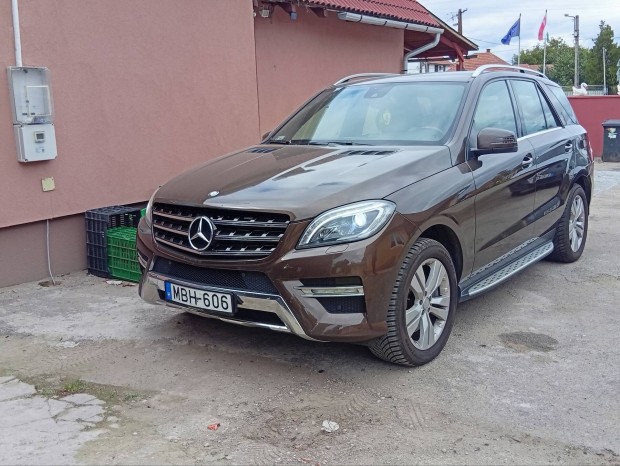 Mercedes ML 350 magánszemély tulajdonostól