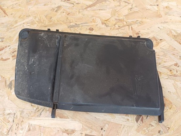 Mercedes ML W163 (1998-2005) Biztos�t�k T�bla Fed�l