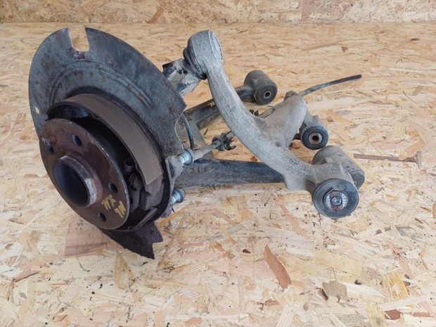 Mercedes ML W163 (1998-2005) Jobb H�ts� Csonk�llv�ny Ker�kaggyal