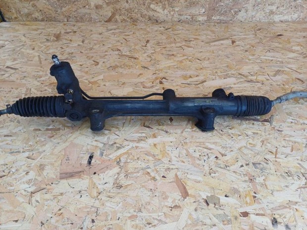 Mercedes ML W163 (2002-2005) Korm�nym�