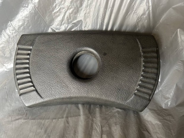 Mercedes Mercedes-Benz W115 W116 W123 gyri kormny duda burkolat