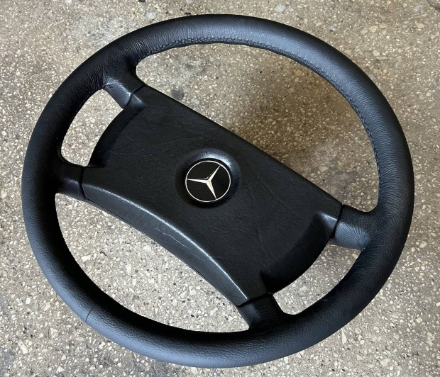 Mercedes Mercedes-Benz W123 W124 W126 W201 gyári kormány bőrkormány