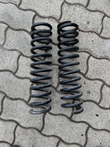 Mercedes Mercedes-Benz W124 els� rug� p�r