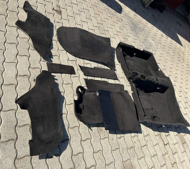 Mercedes Mercedes-Benz W124 gy�ri sz�nyeg szett