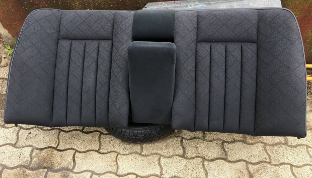 Mercedes Mercedes-Benz W124 h�ts� �l�s h�tt�mla