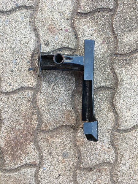 Mercedes Mercedes-Benz W202 C-class gy�ri emel�si pont jav�t� elem