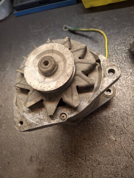 Mercedes OM615 OM616 OM617 2.0 2.4 3.0 Gener�tor 