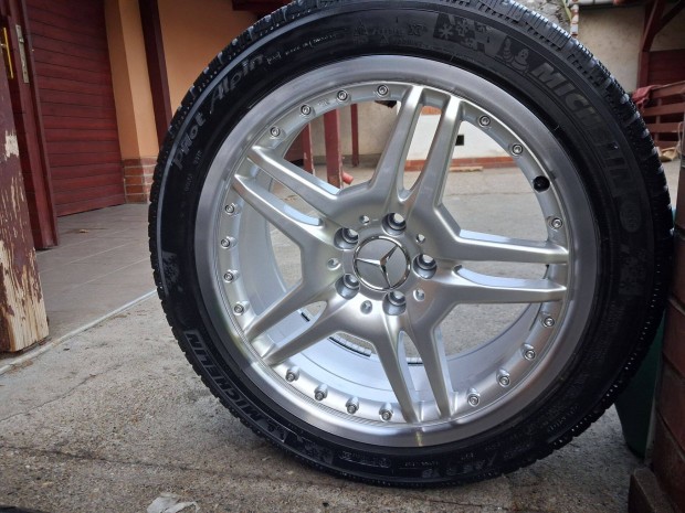 Mercedes R18 gy�ri felni