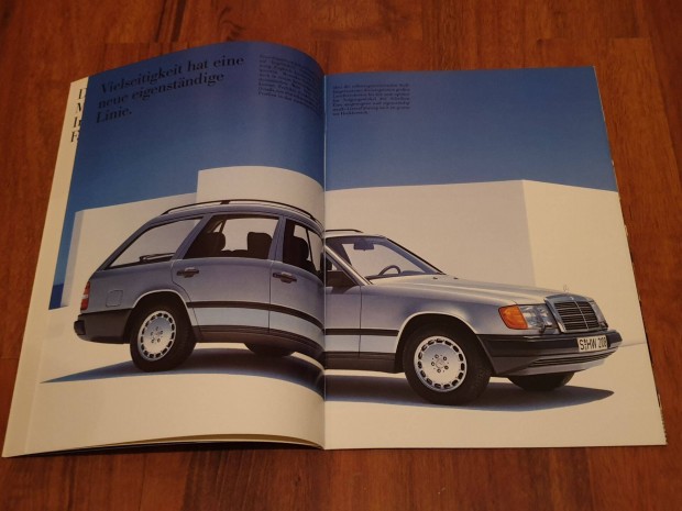 Mercedes S124 W124 200 T - 300 TD Turbo 4Matic Kombi Prospektus 1986