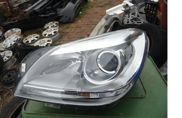 Mercedes SLK bal els fnyszr lmpa 2011-