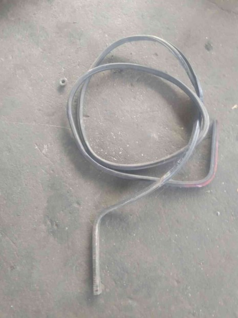 Mercedes Sprinter Jobb Els� Ajt� Gumik�der