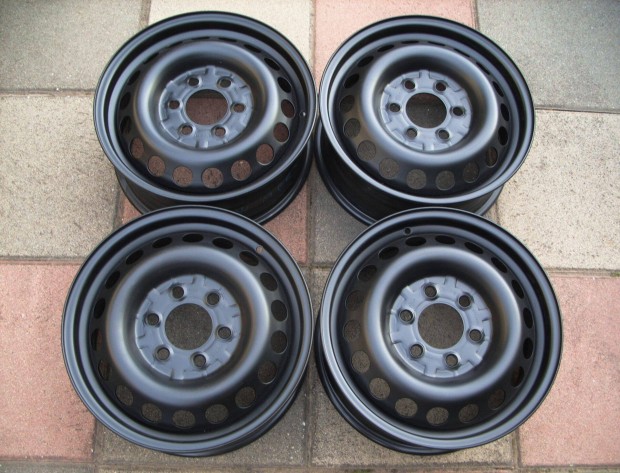 Mercedes Sprinter VW Crafter felni acélfelni 16"