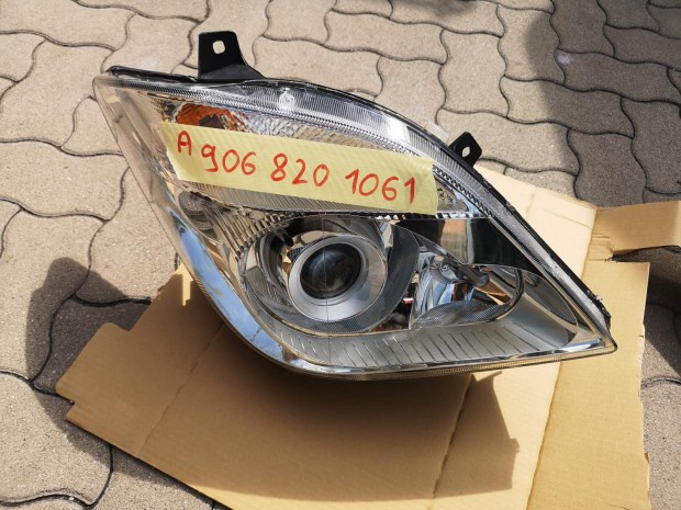 Mercedes Sprinter W906 jobb fnyszr XENON A9068201061 elad