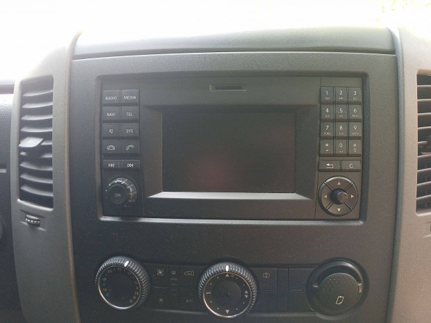 Mercedes Sprinter gyári navigáció Audio 15 Becker W906