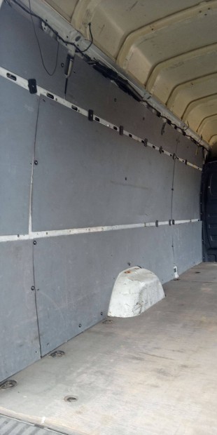 Mercedes Sprinter w906 furgon burkolat