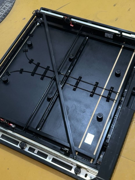 Mercedes Vaneo csomagtrtlca