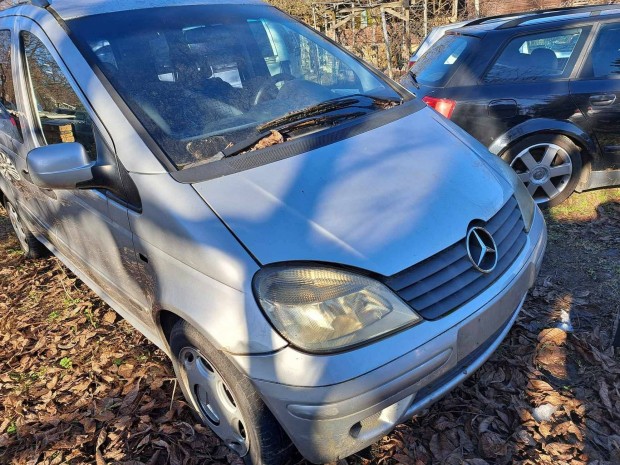 Mercedes Vaneo jobb els ajtzr szerkezet