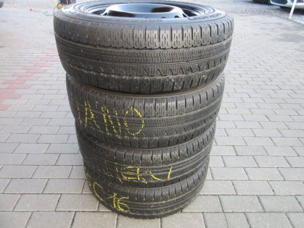 Mercedes Viano aclfelni Nokian tli gumival elad