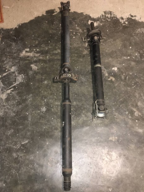 Mercedes Vito 111D kard�n tengely