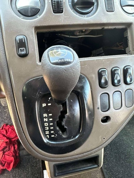 Mercedes Vito 638 Automatavlt kulissza