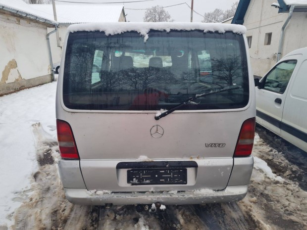 Mercedes Vito 638 holland csomagtrajt