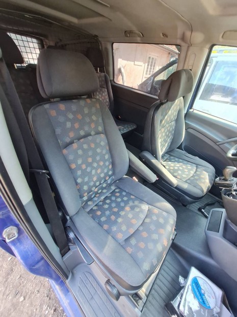 Mercedes Vito 639 jobb els ls