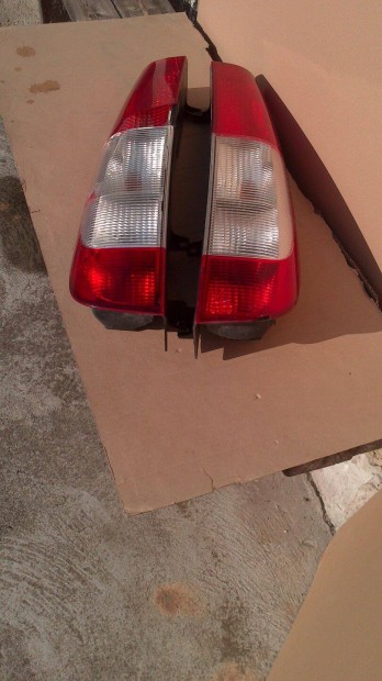 Mercedes Vito 639 s�r�lt h�ts�l�mp�k