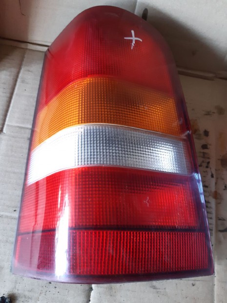 Mercedes Vito Bal Hátsó Lámpabúra