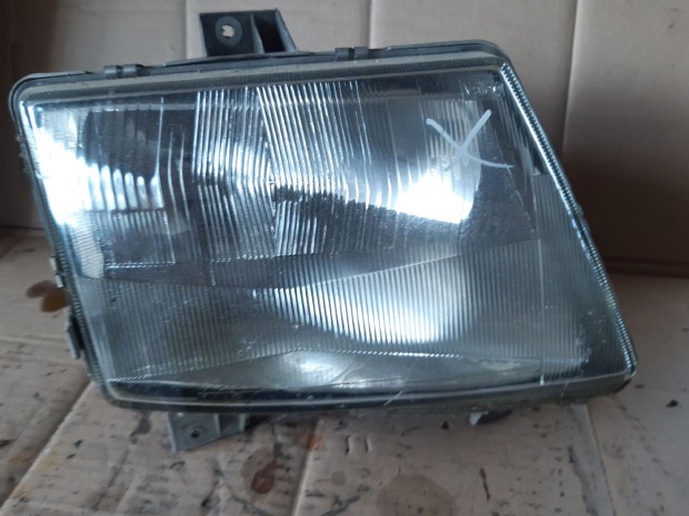 Mercedes Vito Jobb Első Lámpa / Fényszóró