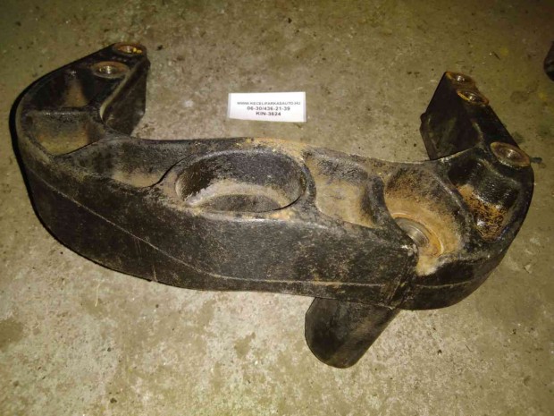 Mercedes Vito Motortartó Bak