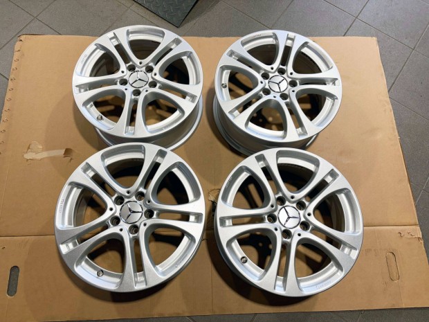 Mercedes Vito Viano 17" 5x112 alufelni eladó 17 coll A B C CLA