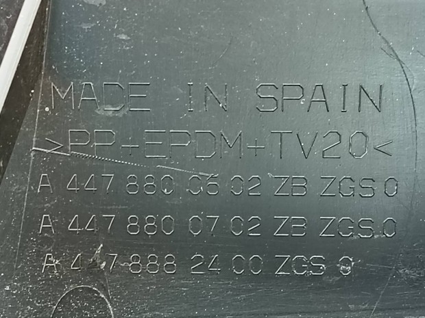 Mercedes Vito Viano V-class hűtőrács A4478800602 2014-2021