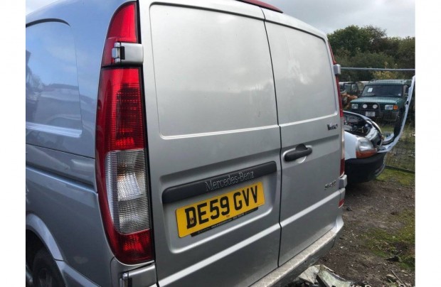 Mercedes Vito W639 639 bal fels, als csomagtr ajt zsanr
