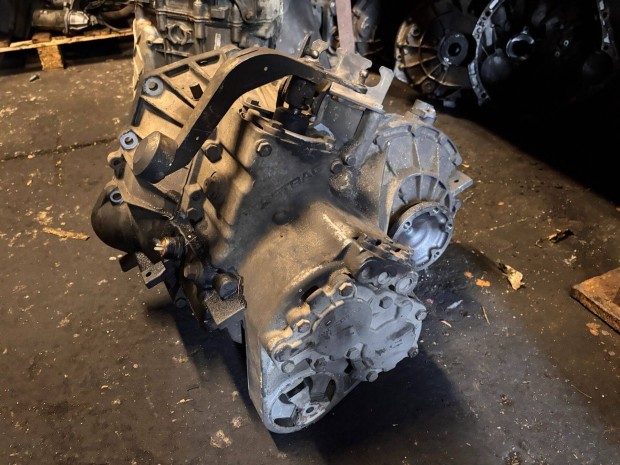 Mercedes Vito (1st gen) W638 2.3TD V�lt�