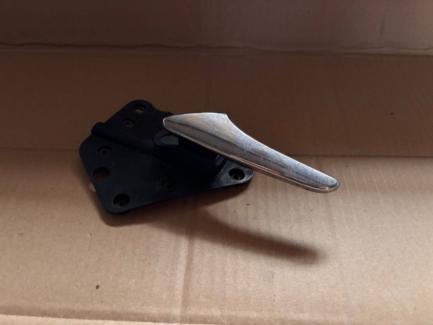 Mercedes Vito (2nd gen) W639 bels� kilincs