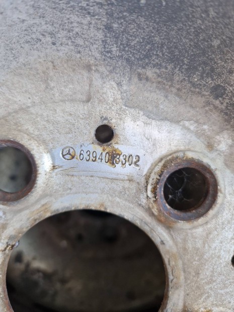 Mercedes Vito, Viano lemezfelni 16