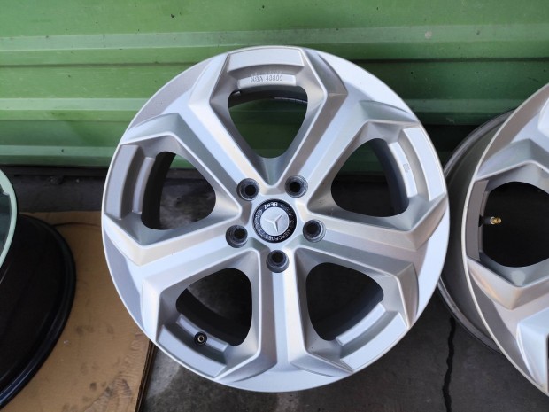 Mercedes Vito viano alufelni 5x112 17"