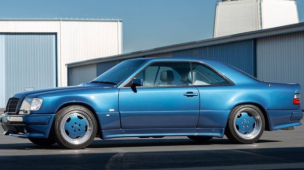 Mercedes W124 AMG Style Küszöb Spoiler