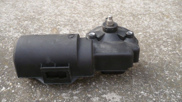 Mercedes W124 ablaktörlő motor hibás