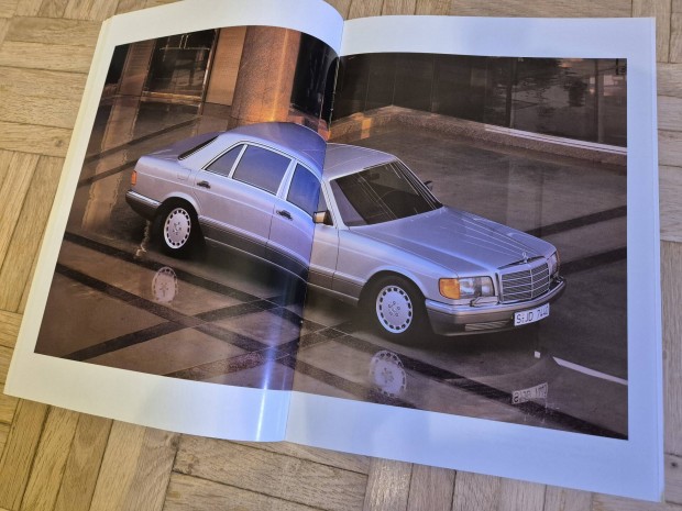 Mercedes W126 eredeti prospektus katalógus leírás OT