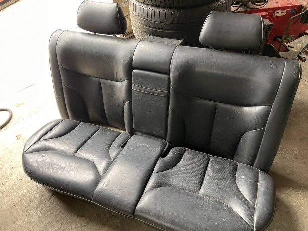 Mercedes W140 fekete hts brls