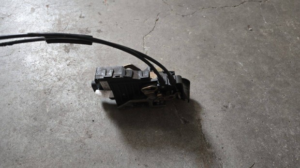 Mercedes W163 ML jobb hátsó ajtózár