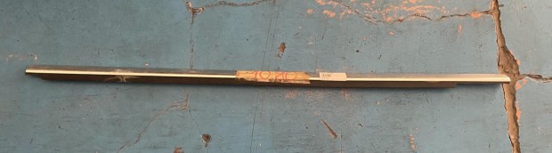 Mercedes W166 jobb első ablak tömítés A1667250265 eladó