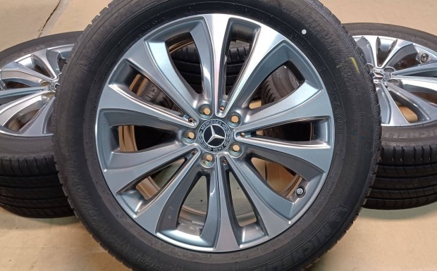 Mercedes W167 Gle SUV 5x112 8x19 255/50 R19 nyári gumikkal 4db.8mm