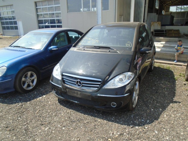 Mercedes W169 - A-class 200 benzin automata bontott mindene eladó