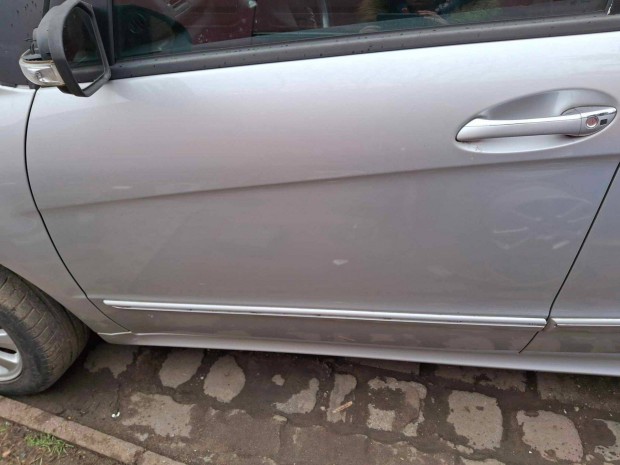 Mercedes W169 bal első ajtó