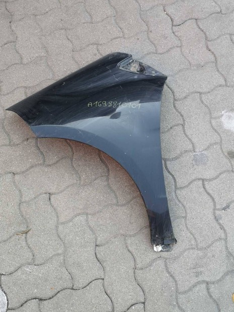 Mercedes W169 bal első sárvédő
