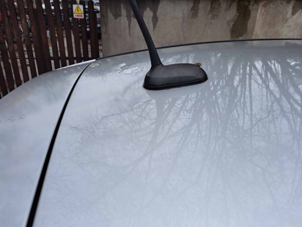 Mercedes W169 gyári antenna