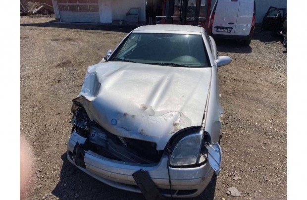 Mercedes W170 - SLK-class 230 kompresszor bontott mindene elad�