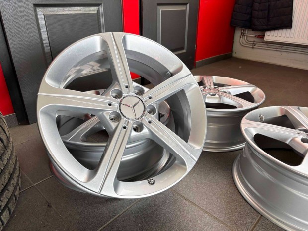 Mercedes W177 C118 17" 5x112 gyári alufelni eladó 17 coll A B CLA